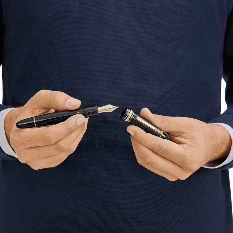 Stylo plumeMontblancStylo plume Montblanc Meisterstück 149 doré