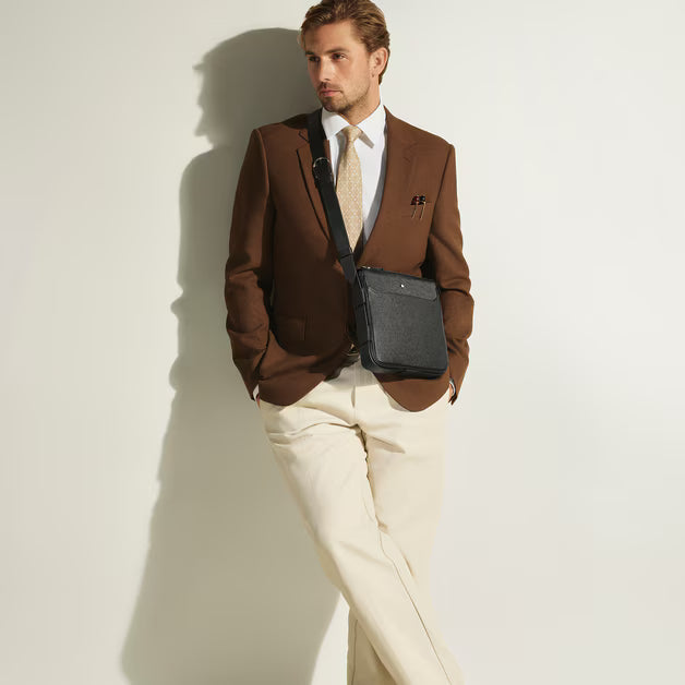 Sacola Messenger Vertical em Couro Sartorial 